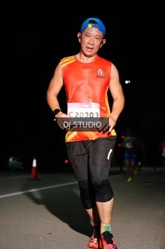 Runner Photo 1885089