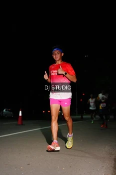 Runner Photo 1885098