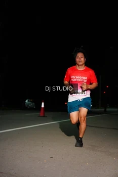 Runner Photo 1885113