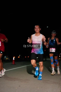 Runner Photo 1885115