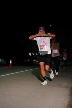 Runner Photo 1885124