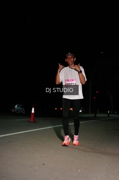 Runner Photo 1885142