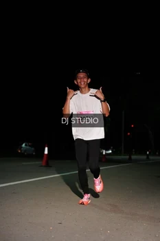Runner Photo 1885143