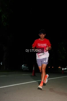 Runner Photo 1885153
