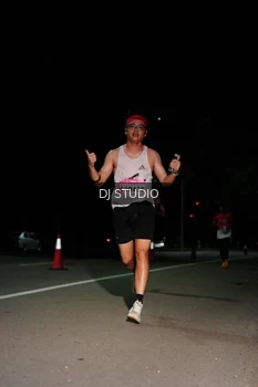 Runner Photo 1885167