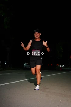 Runner Photo 1885169