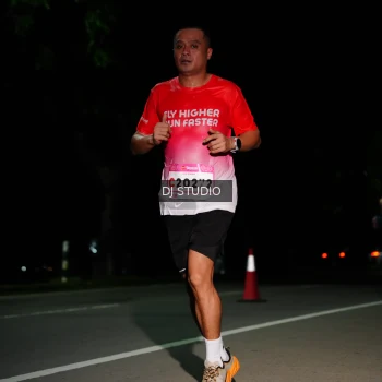 Runner Photo 1885174