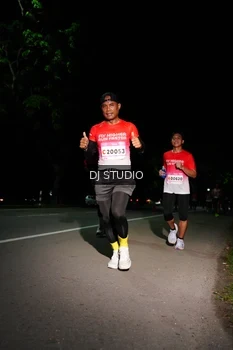 Runner Photo 1885197