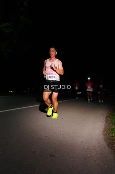 Runner Photo 1885199