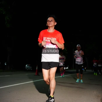 Runner Photo 1885232