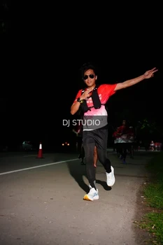 Runner Photo 1885236