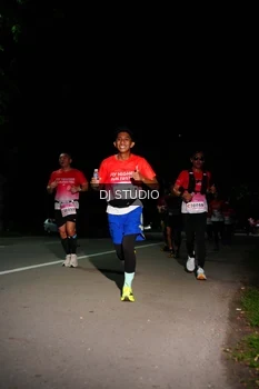 Runner Photo 1885237