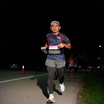 Runner Photo 1885267