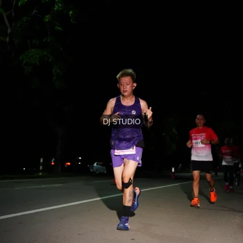 Runner Photo 1885268