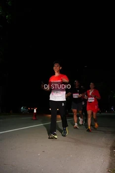 Runner Photo 1885274
