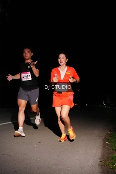 Runner Photo 1885276