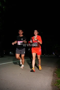 Runner Photo 1885277