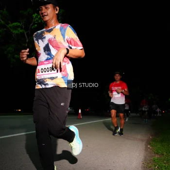 Runner Photo 1885362