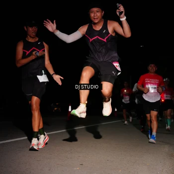 Runner Photo 1885382
