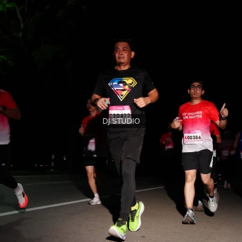 Runner Photo 1885395