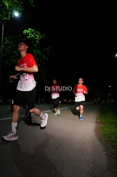 Runner Photo 1885412