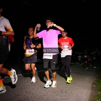 Runner Photo 1885467