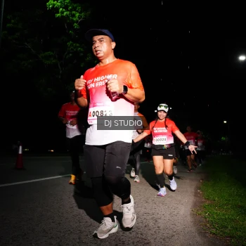 Runner Photo 1885483