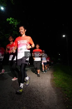 Runner Photo 1885491