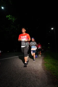 Runner Photo 1885492