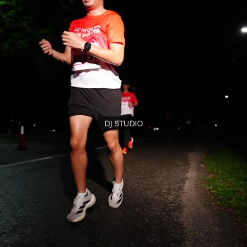 Runner Photo 1885533