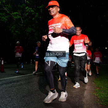 Runner Photo 1885551