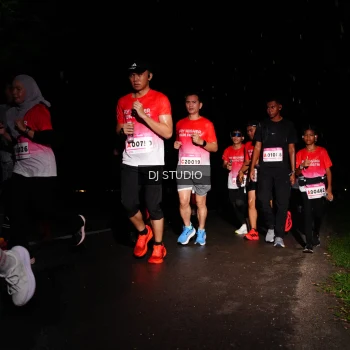 Runner Photo 1885555