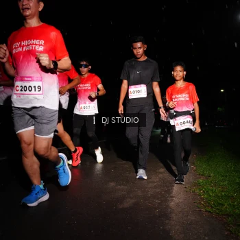 Runner Photo 1885557