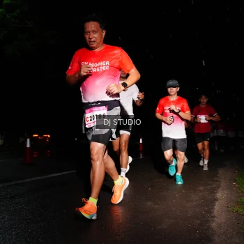 Runner Photo 1885559