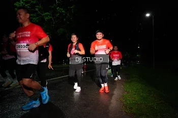 Runner Photo 1885651