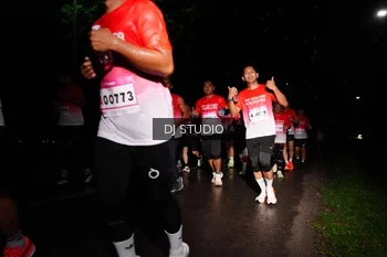 Runner Photo 1885703