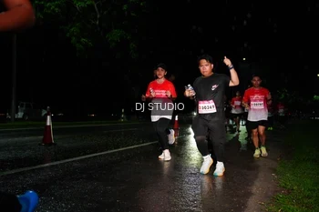 Runner Photo 1885727