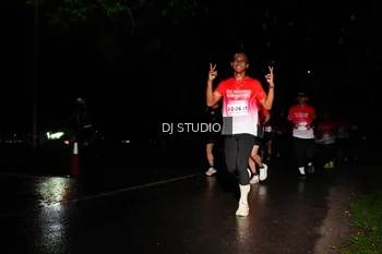 Runner Photo 1885735
