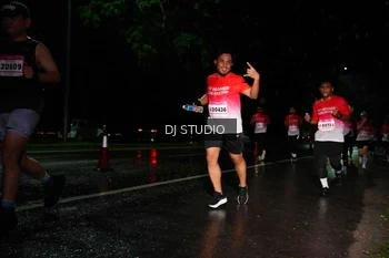 Runner Photo 1885750