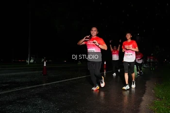 Runner Photo 1885754