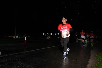 Runner Photo 1885757