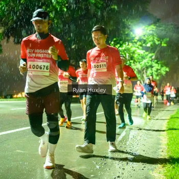Runner Photo 1906007