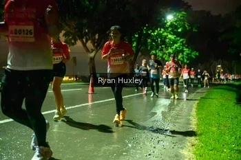 Runner Photo 1906014