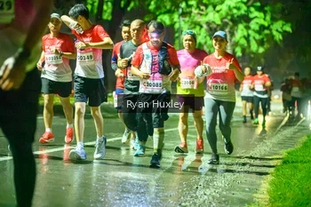 Runner Photo 1906047