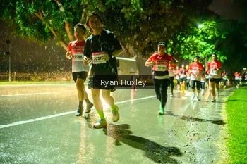 Runner Photo 1906052