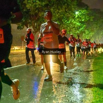 Runner Photo 1906073