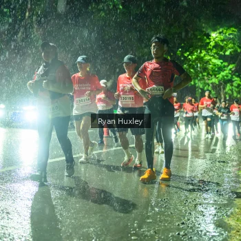 Runner Photo 1906080