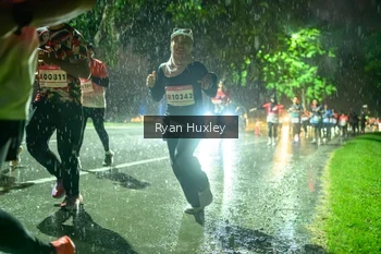 Runner Photo 1906087