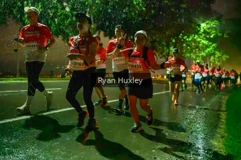 Runner Photo 1906104