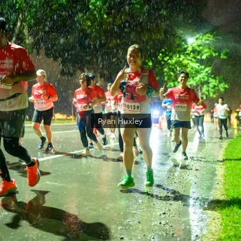 Runner Photo 1906123